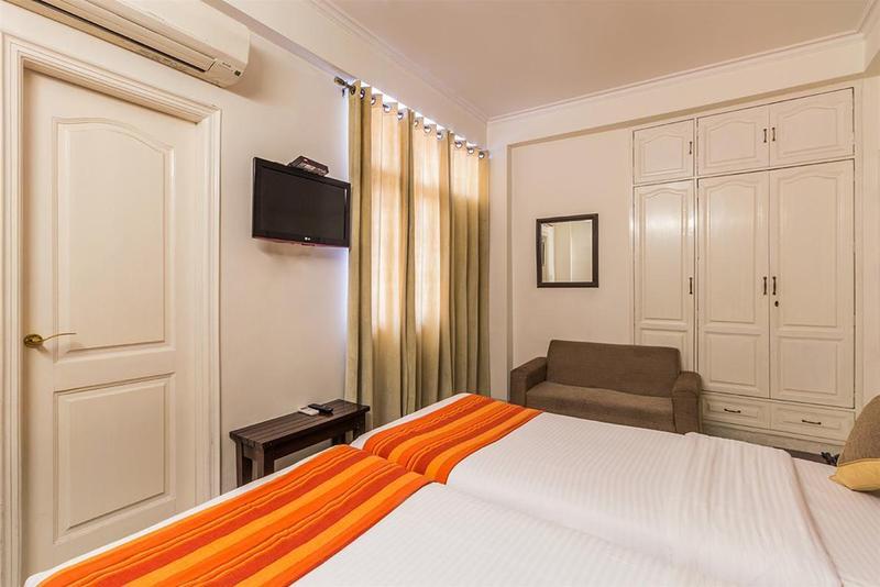Mehra Residency At The Airport Hotel Ню Делхи Екстериор снимка