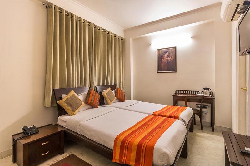 Mehra Residency At The Airport Hotel Ню Делхи Екстериор снимка