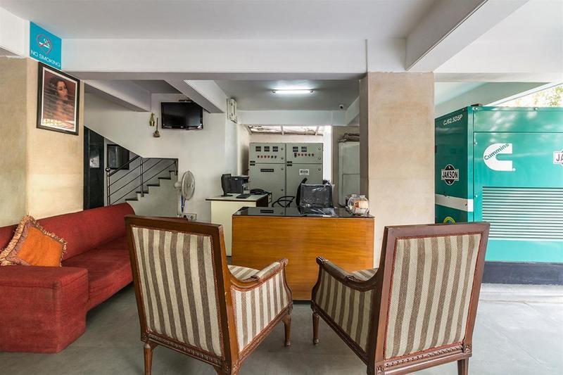 Mehra Residency At The Airport Hotel Ню Делхи Екстериор снимка
