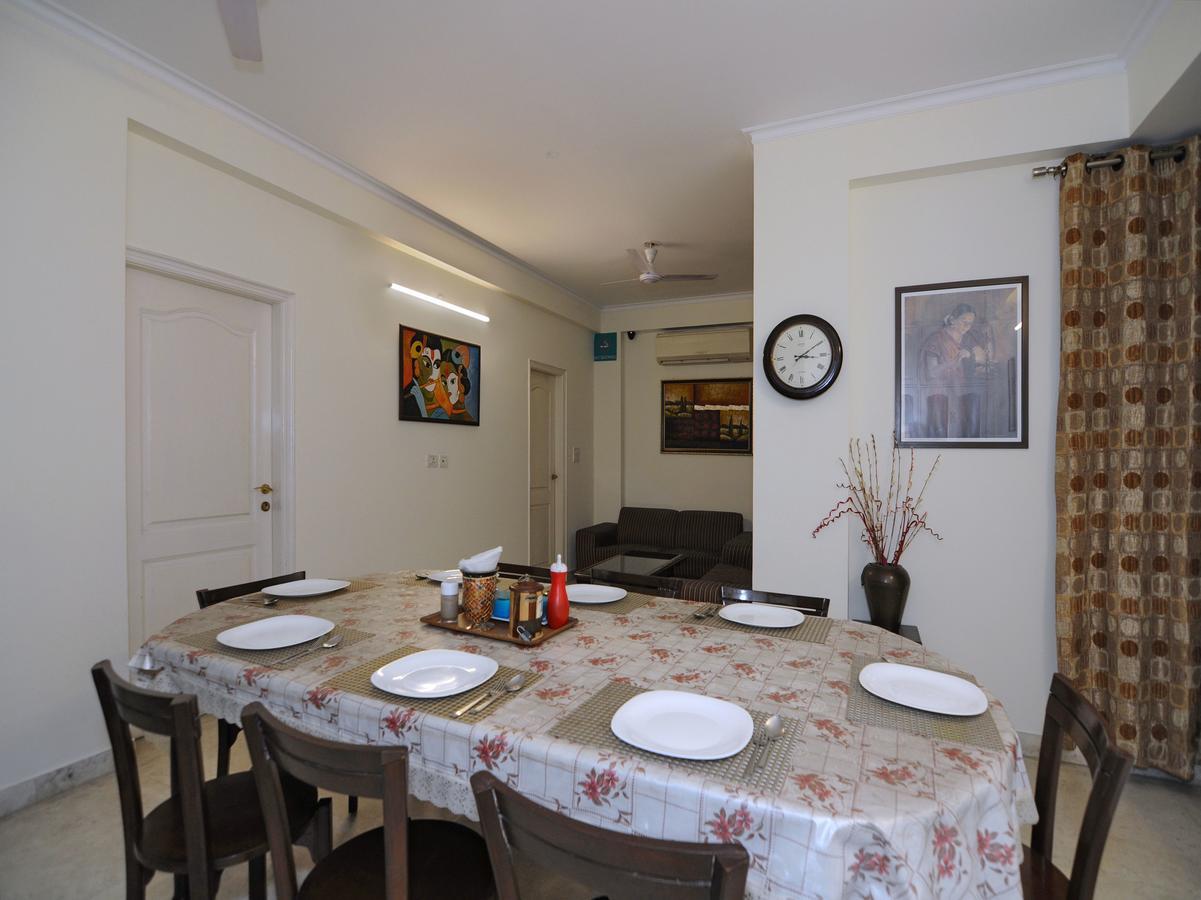 Mehra Residency At The Airport Hotel Ню Делхи Екстериор снимка